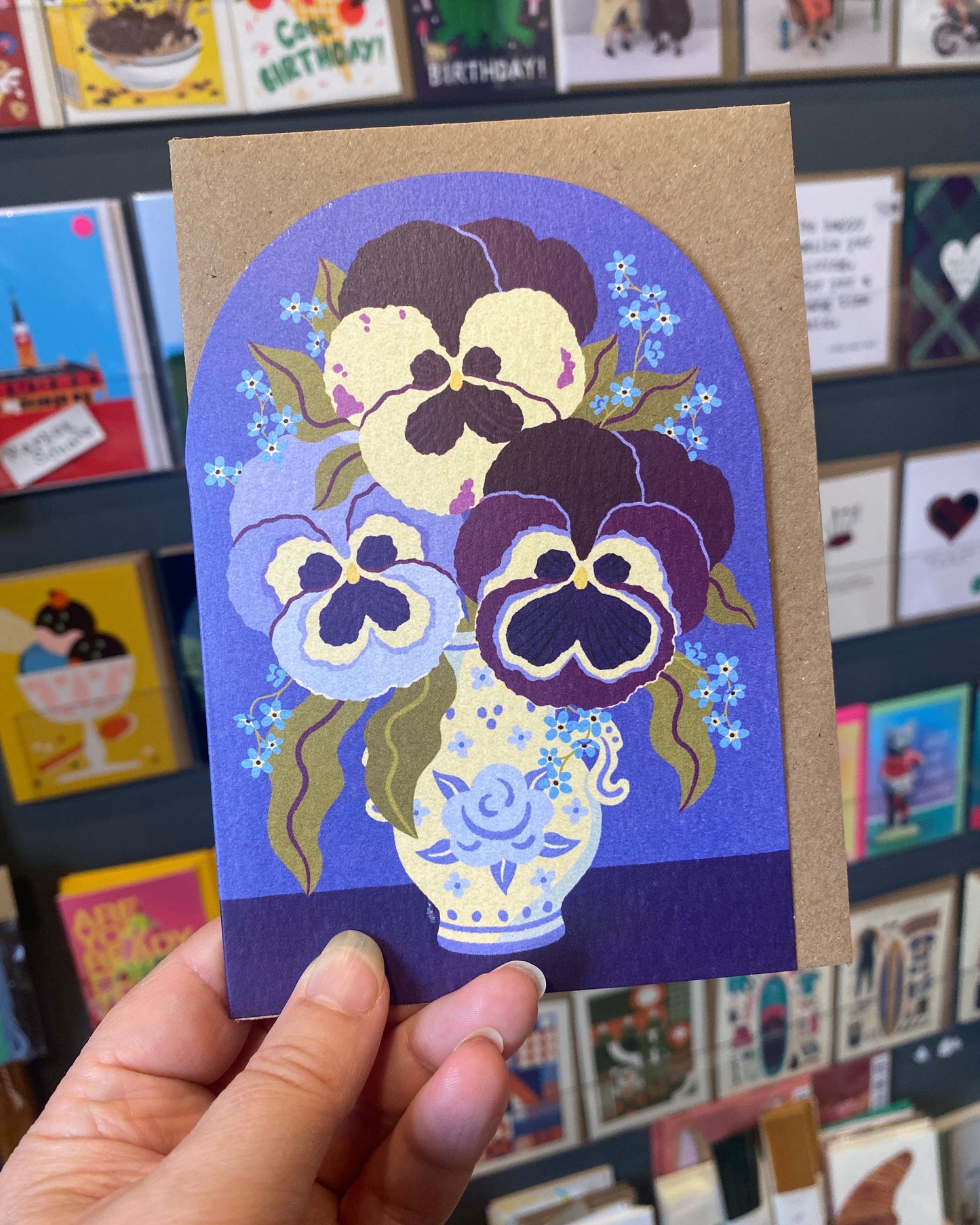 Violas Card